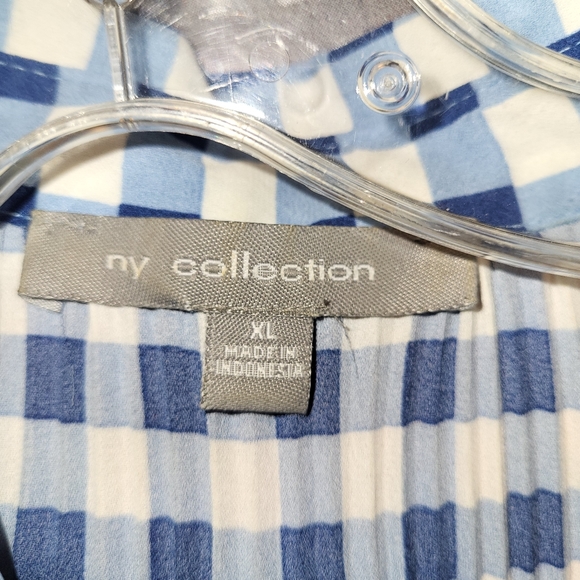 My Collection button down sleeveless blouse - Picture 4 of 5